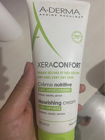 A derma vucut nemlendirici krem