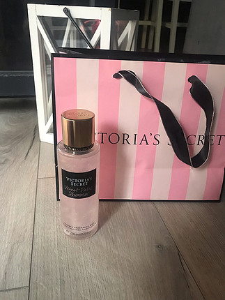 Victoria secret simli body mist 