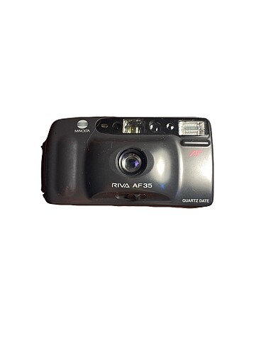 ANALOG FOTOĞRAF MAKİNESİ