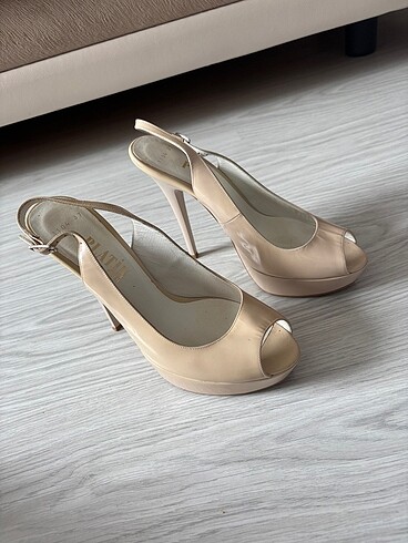 Platin marka topuklu ayakkabı - Görsel 5