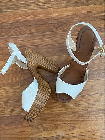 37 Beden platform topuklu