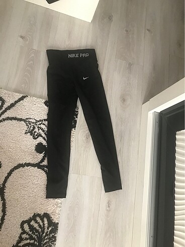 Nike tayt