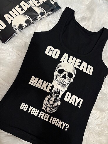 xs Beden Go ahead make my Day gotik kurukafalı bluz