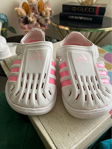 Orijinal Adidas bebek sandalet