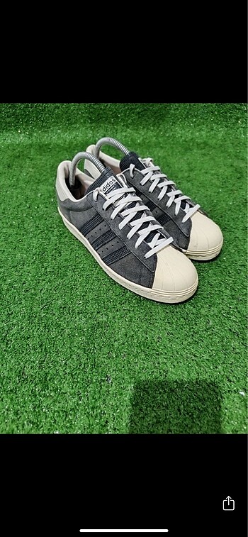 Adidas superstar