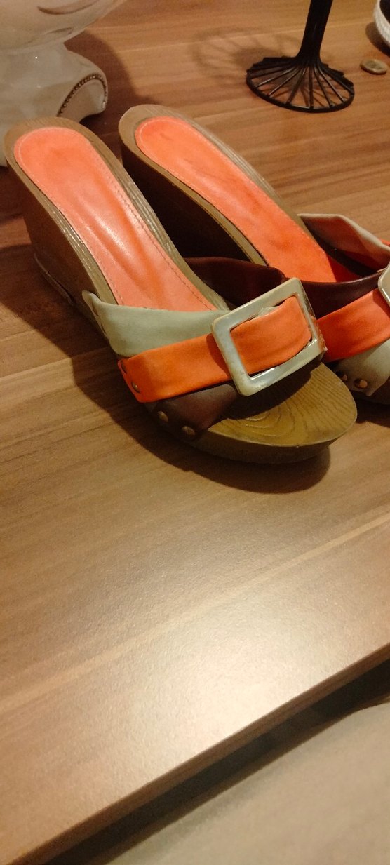 Tokalı Kahverengi Dolgu Topuklu Kadın Terlik - Görsel 3