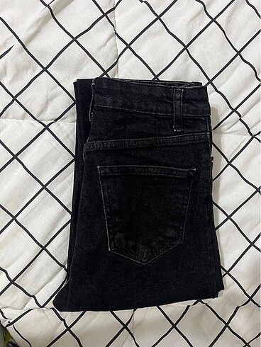 MÜKEMMEL KALIP JEAN