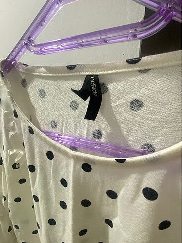 DeFacto puantiyeli bluz - Görsel 4