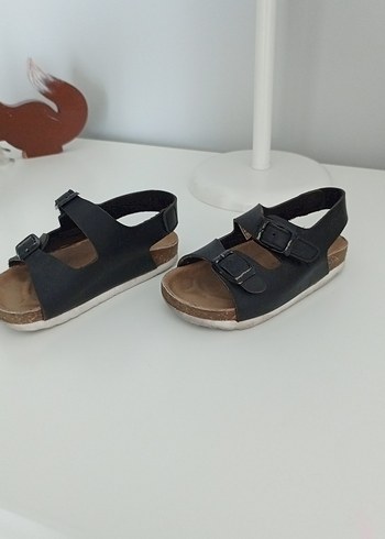 Erkek Çocuk Siyah Tokalı Sandalet - Görsel 2