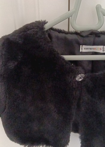 Kız Çocuk Siyah Kürklü Bolero - Görsel 4