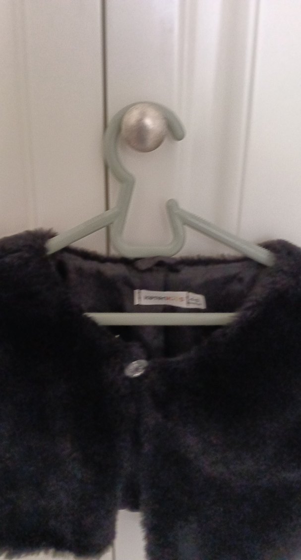 Kız Çocuk Siyah Kürklü Bolero - Görsel 3