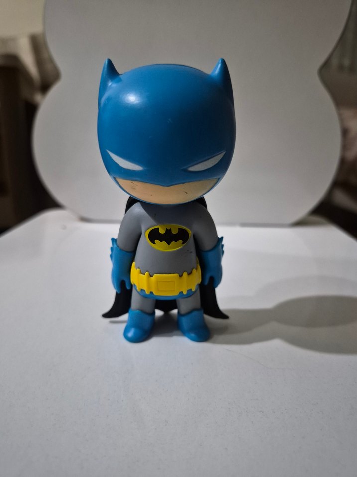 Gri Batman Figürü - Görsel 2