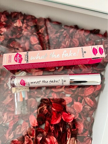 Essence dudak dolgunlaştırıcı gloss