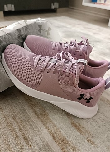 Under armour kadın ayakkabı 