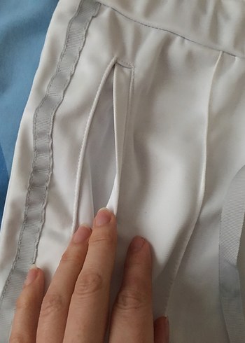 Beyaz Şort-kapri - Görsel 3