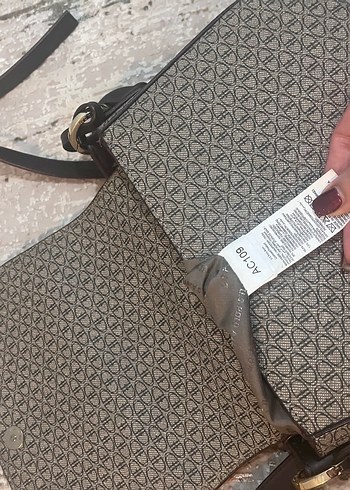 U.S. Polo Assn. Desenli Kahverengi Deri Çanta - Görsel 4