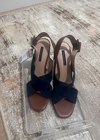 Lacivert Kahve Süet Tokalı Blok Topuklu Kadın Ayakkabı - Görsel 3
