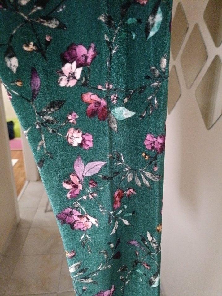 Yeşil Desenli  tayt - Görsel 3