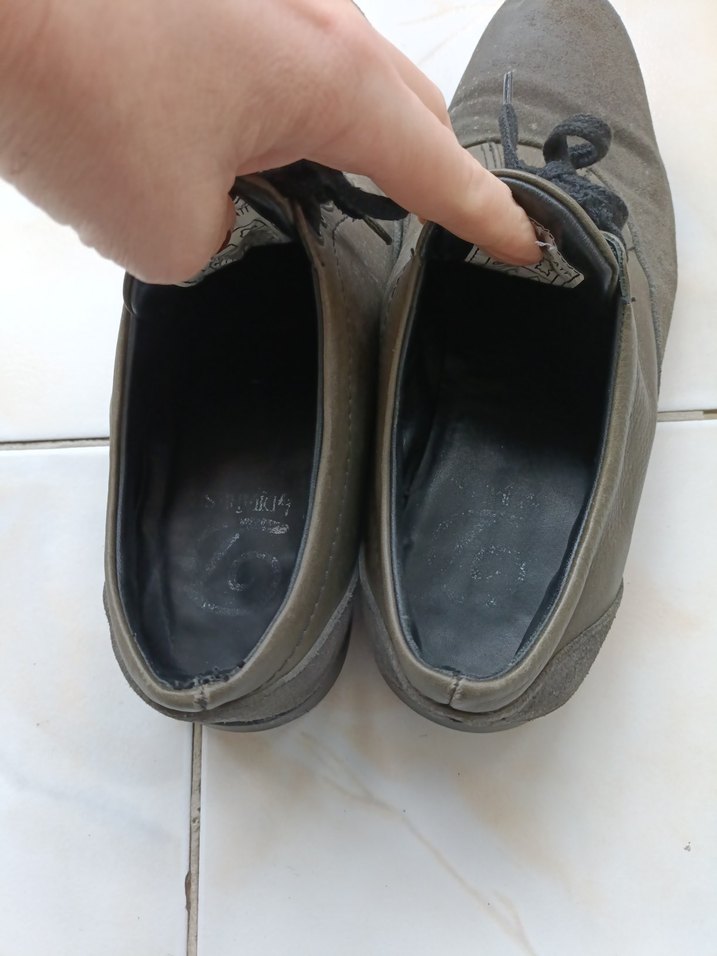 Gri Kahverengi Minimalist Erkek Ayakkabı - Görsel 5