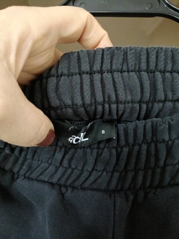 Siyah Kadın Rahat Kesim Eşofman Altı - Görsel 4