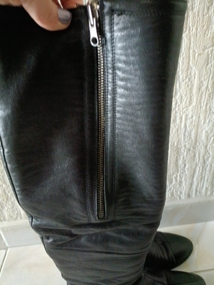 Deri Siyah Dizüstü Topuklu Çizme - Görsel 2