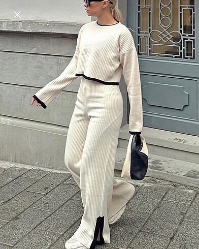 Diğer Crop Model Triko Takım