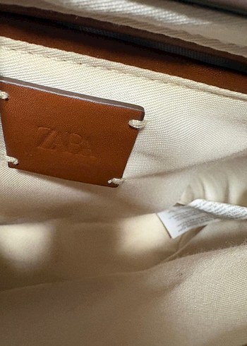 Bej Deri Kemer Detaylı Kadın Çanta - Görsel 2