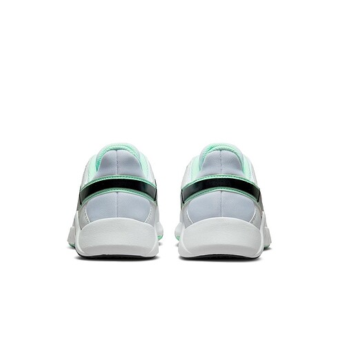 39 Beden çeşitli Renk Nike Legend Essential 2 - 39 Numara