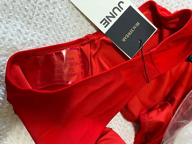 40 Beden kırmızı Renk June bikini alt