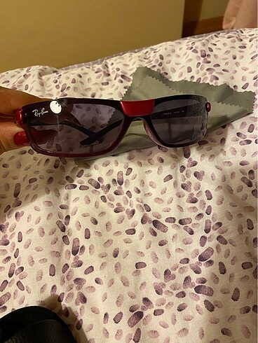 RAYBAN ORİJİNAL KIZ ÇOCUĞU GÖZLÜĞÜ