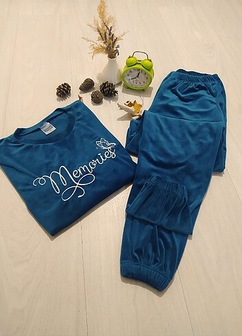Diğer Kadife Pijama