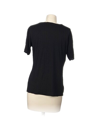 l Beden Zara T-shirt %70 İndirimli.