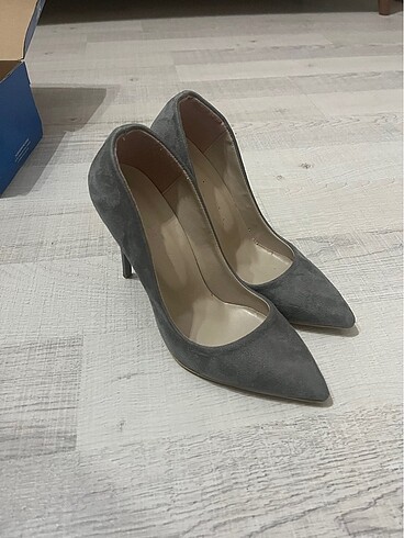 Diğer Stiletto