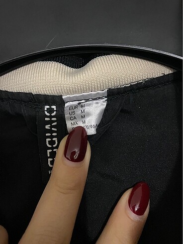 l Beden siyah Renk H&m bomber mont