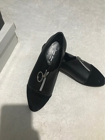 Ucu kadife geri kalan deri