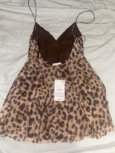 xs Beden Zara leopar elbise