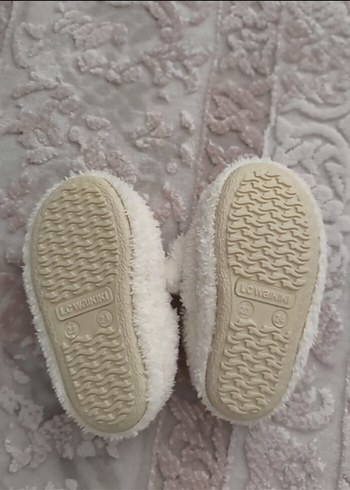 Kız Çocuk Beyaz Peluş Ev Terliği - Görsel 3