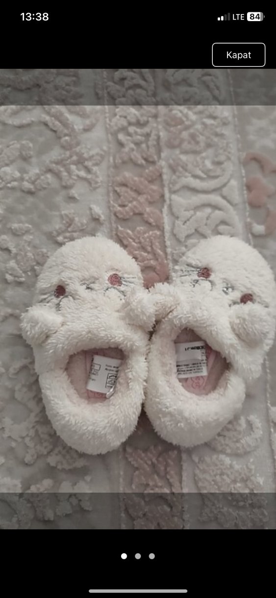 Kız Çocuk Beyaz Peluş Ev Terliği - Görsel 2