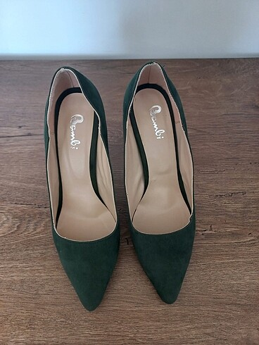 Haki Yeşil Süet Stiletto