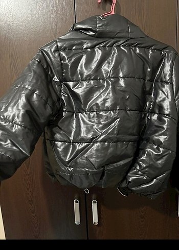 Siyah Deri Fermuarlı Kadın Mont - Görsel 2