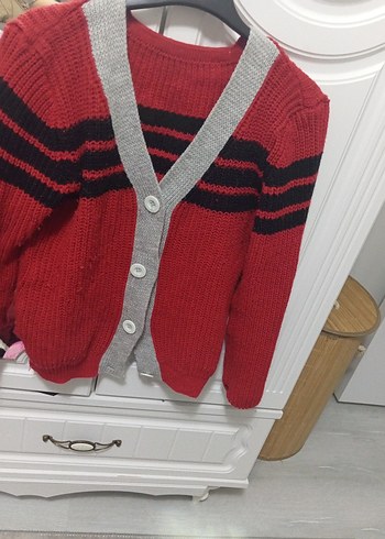 Kırmızı Gri Düğmeli Triko  Hırka - Görsel 3