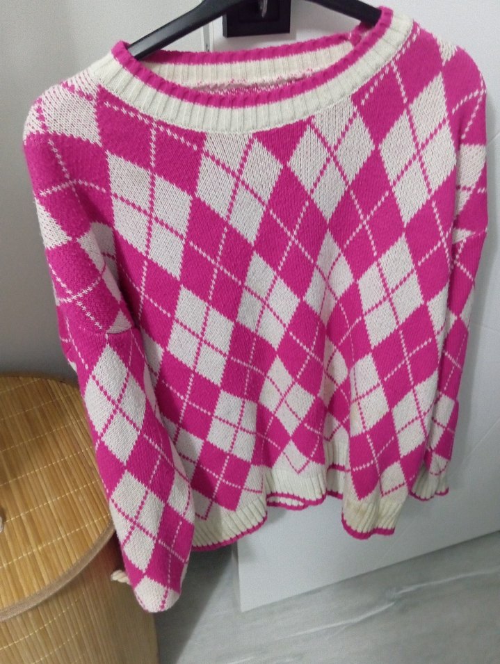 Pembe Ekose Desenli Kadın Triko Kazak - Görsel 3