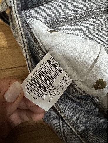 29 Beden gri Renk Mavi jeans