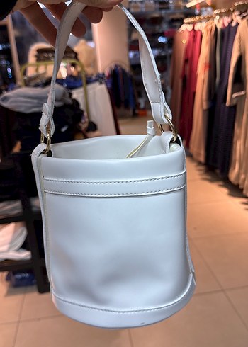 Beyaz Deri Kemerli Kadın Çanta - Görsel 2