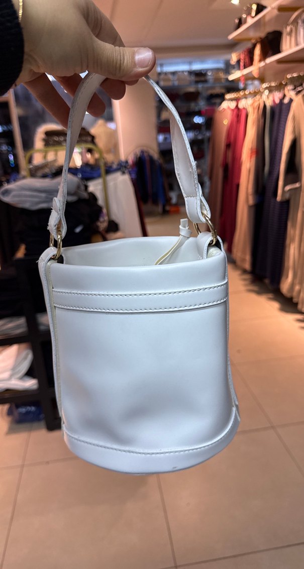 Beyaz Deri Kemerli Kadın Çanta - Görsel 2