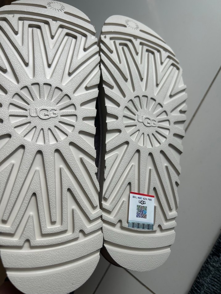 #ugg lila deri terlik - Görsel 4