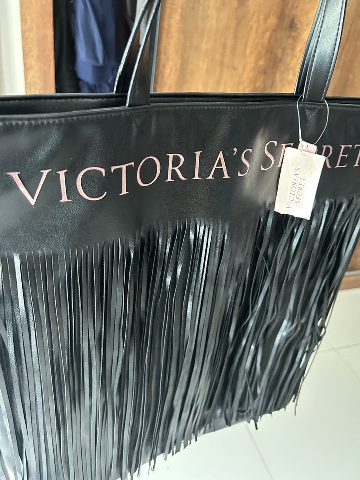 Victoria's Secret Siyah Deri Püsküllü Çanta - Görsel 2