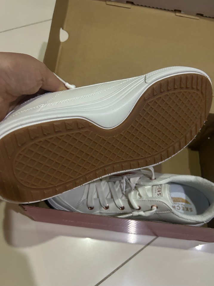 Beyaz Kadın skechers Spor Ayakkabı - Görsel 3