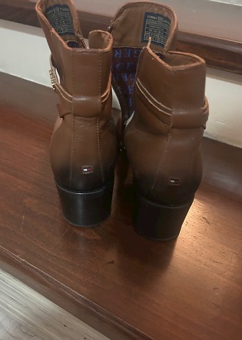 Tommy Hilfiger Kahverengi Deri Kadın Bot - Görsel 3