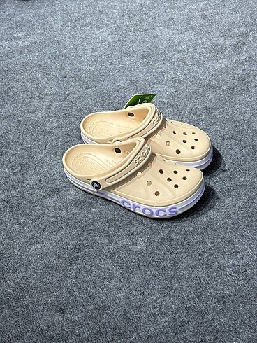 40 Beden Crocs Terlik